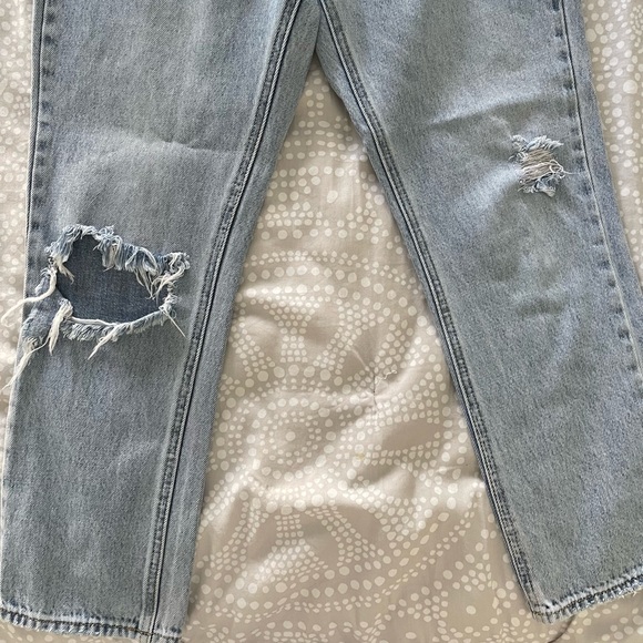 NWT Vici Kason Distressed Straight Leg Jean - Picture 8 of 10